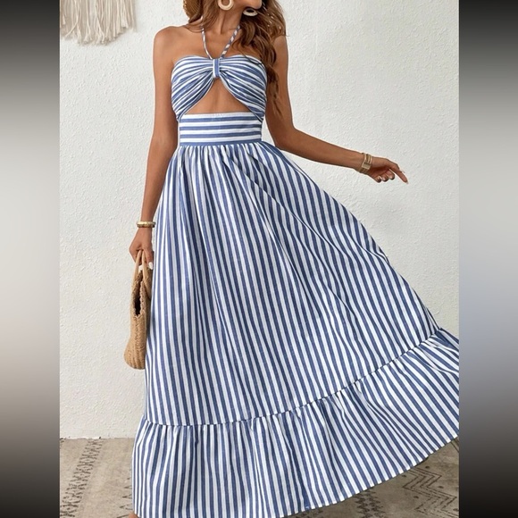 Dresses & Skirts - Boho cutout striped halter maxi dress